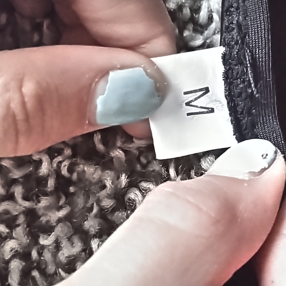 Black halter bikini set - Picture 4 of 9